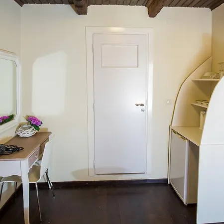 Hotel Casa Di Porto 2*